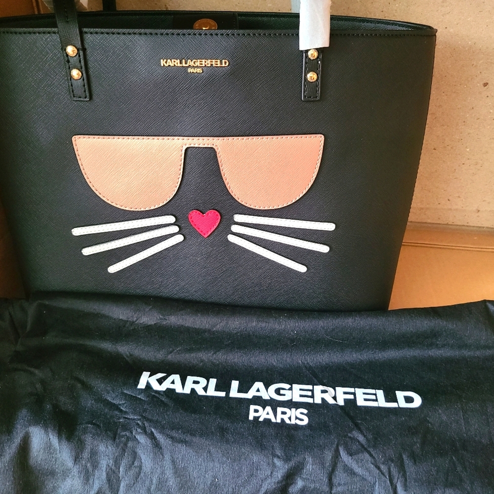 KARL LAGERFELD TOTE WITH DUSTBAG NWT.